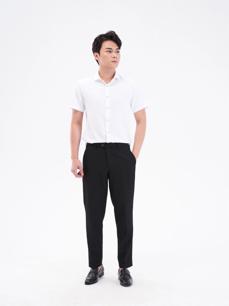 Phối đồ giữa màu trắng và màu đen