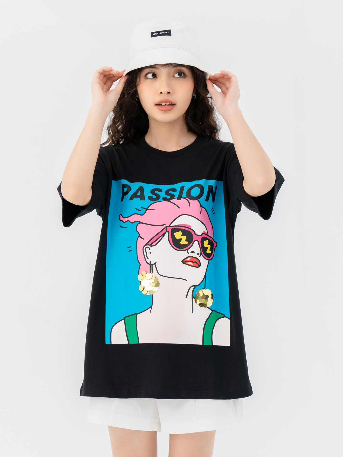 t-shirt-nu-dang-rong-in-co-gai-chat-lieu-cotton-usa