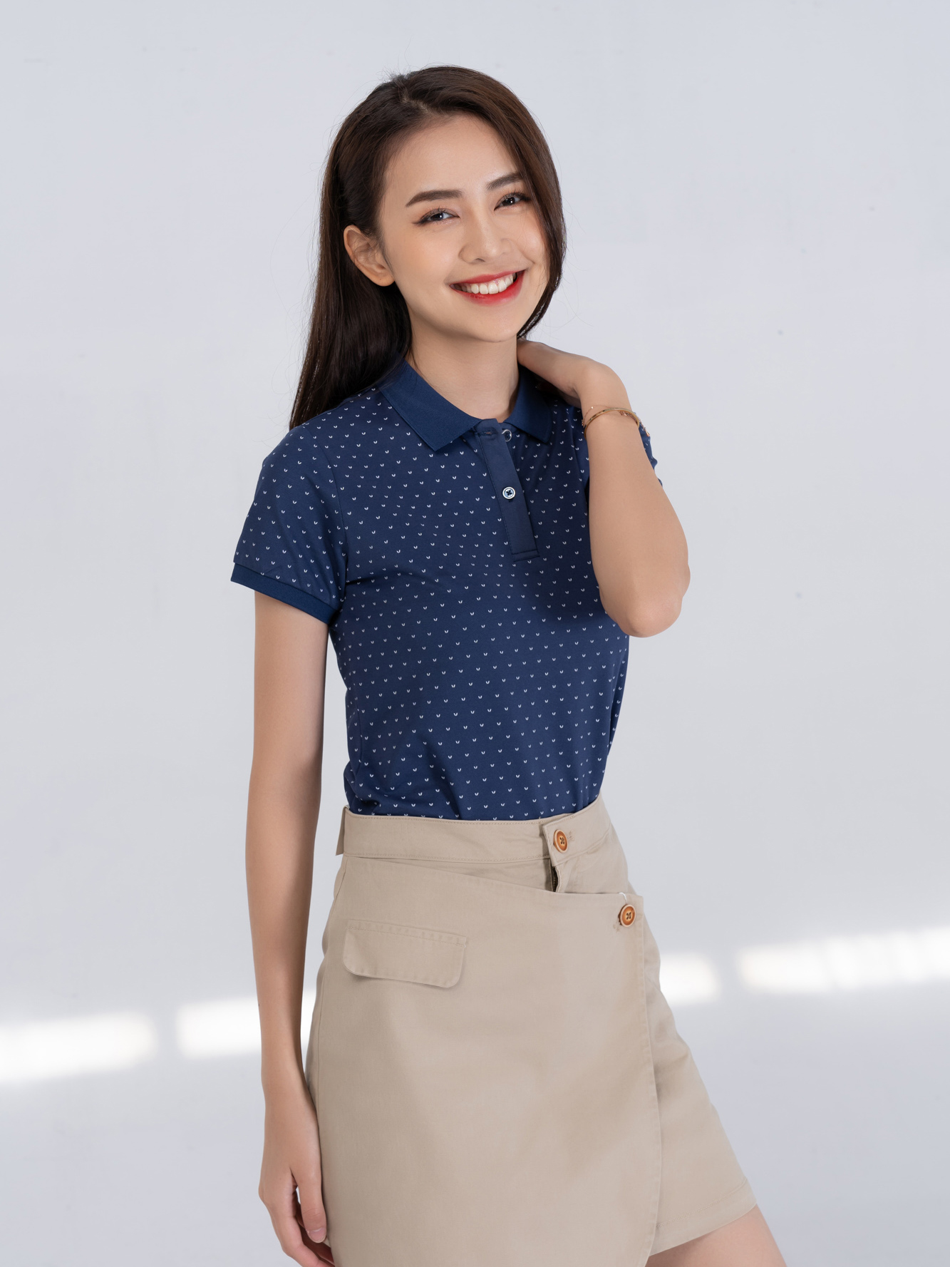 ao-polo-nu-pique-mat-chim-hoa-tiet