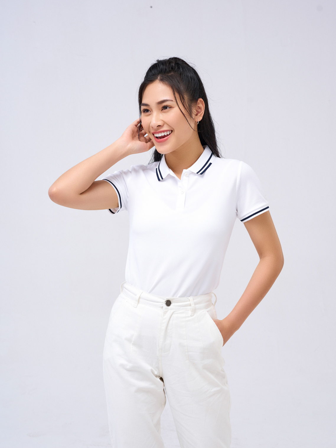 ao-polo-nu-cafe-dang-suong-chong-tia-uv