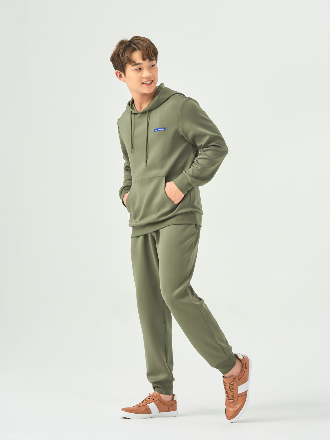 bo-do-the-thao-nam-ao-hoodie