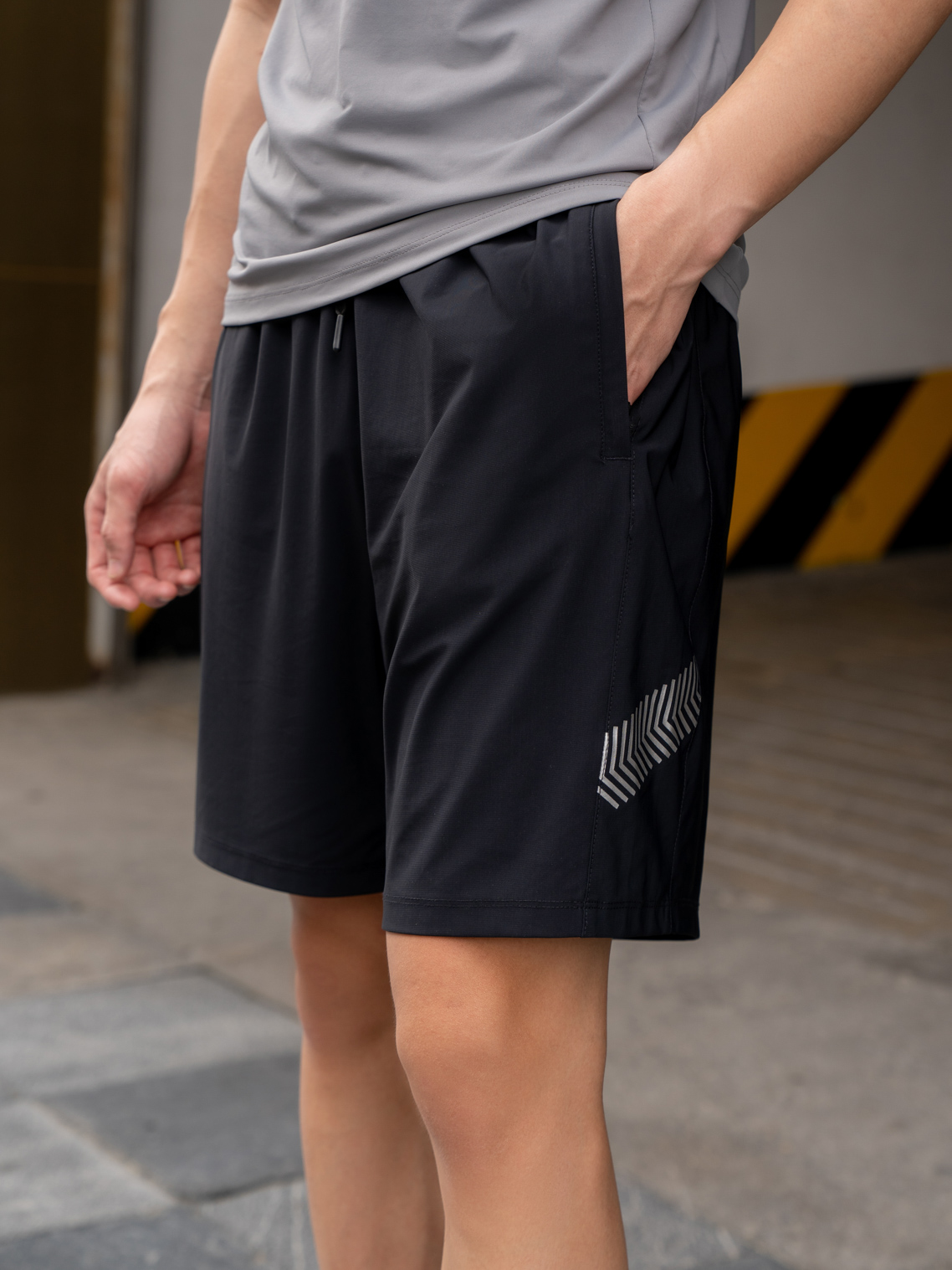 quan-short-nam-the-thao-thoang-mat
