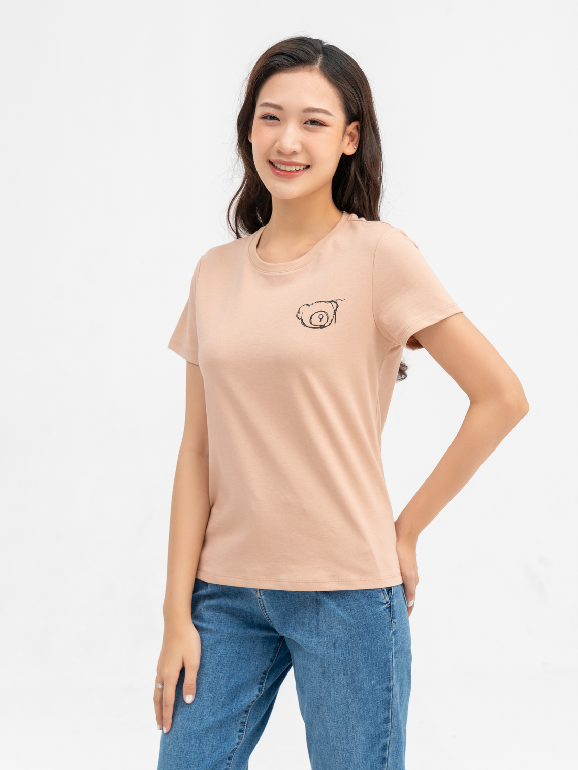 tshirt-nu-co-ban-in-gau-bot-ngo