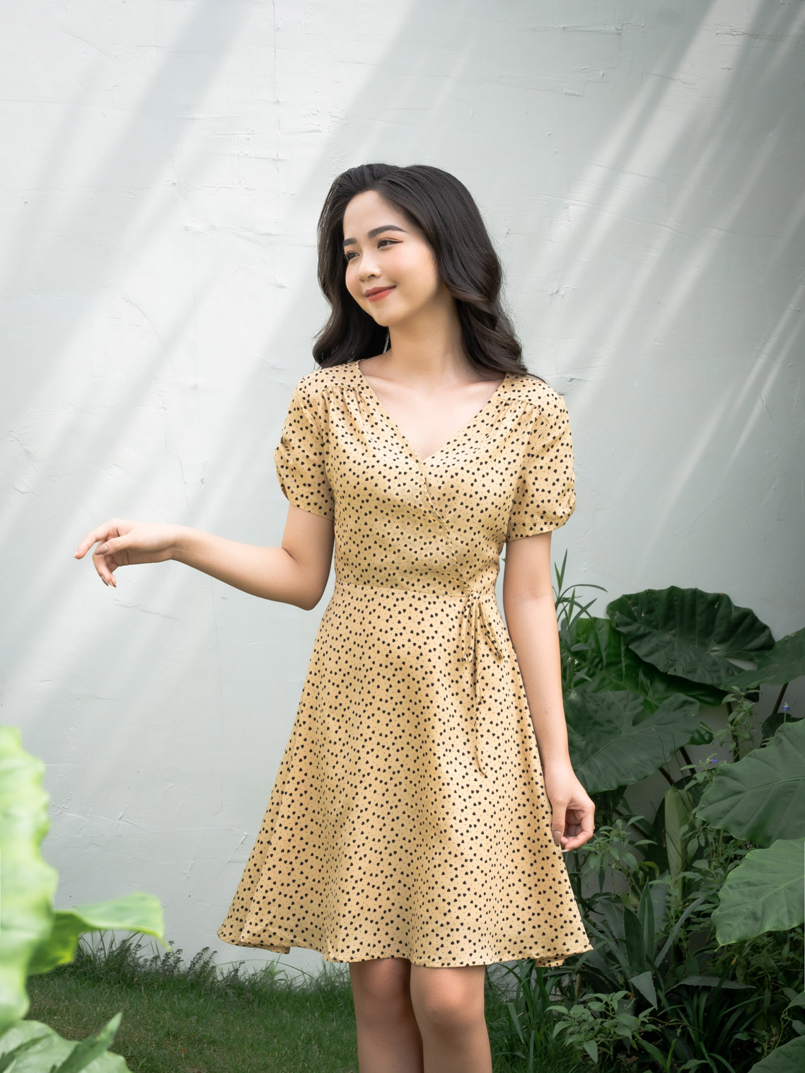 Đầm tiểu thư thắt lưng ngọc trai - Thời trang cổ điển Vintage Petals |  Dresses with sleeves, Long sleeve dress, Fashion