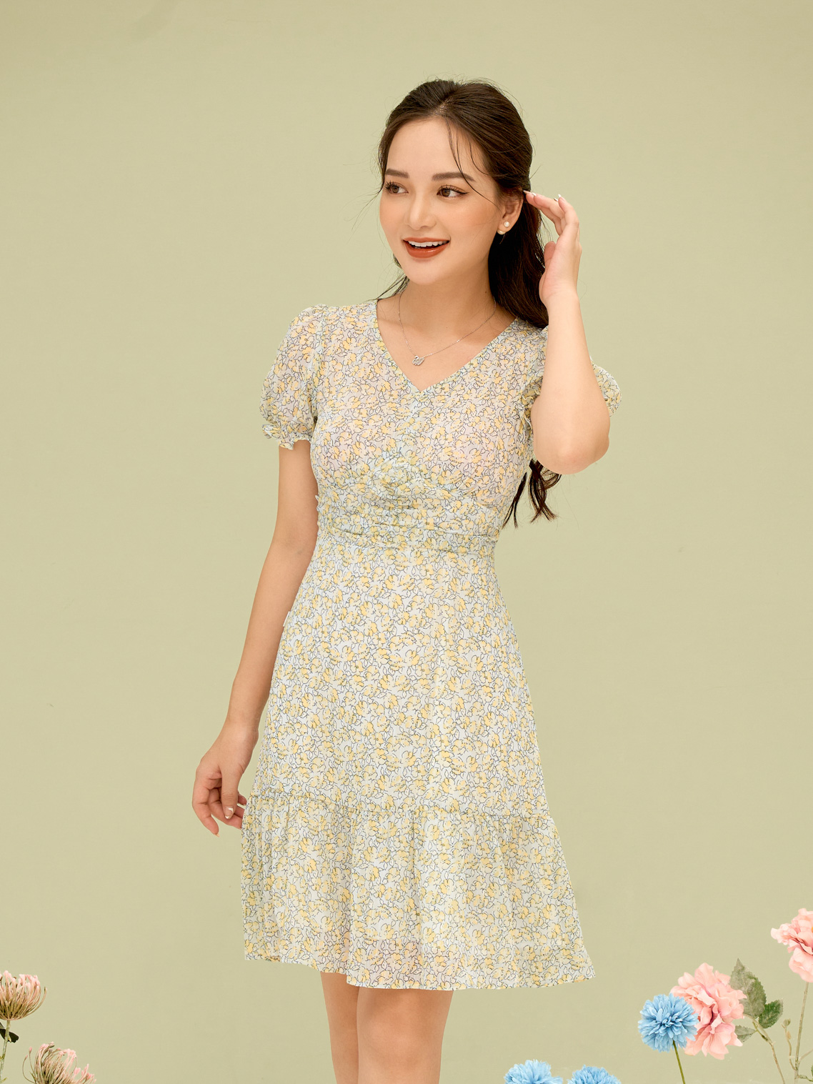 V6744 Váy voan xoè hoạ tiết hoa | The Queen Fashion