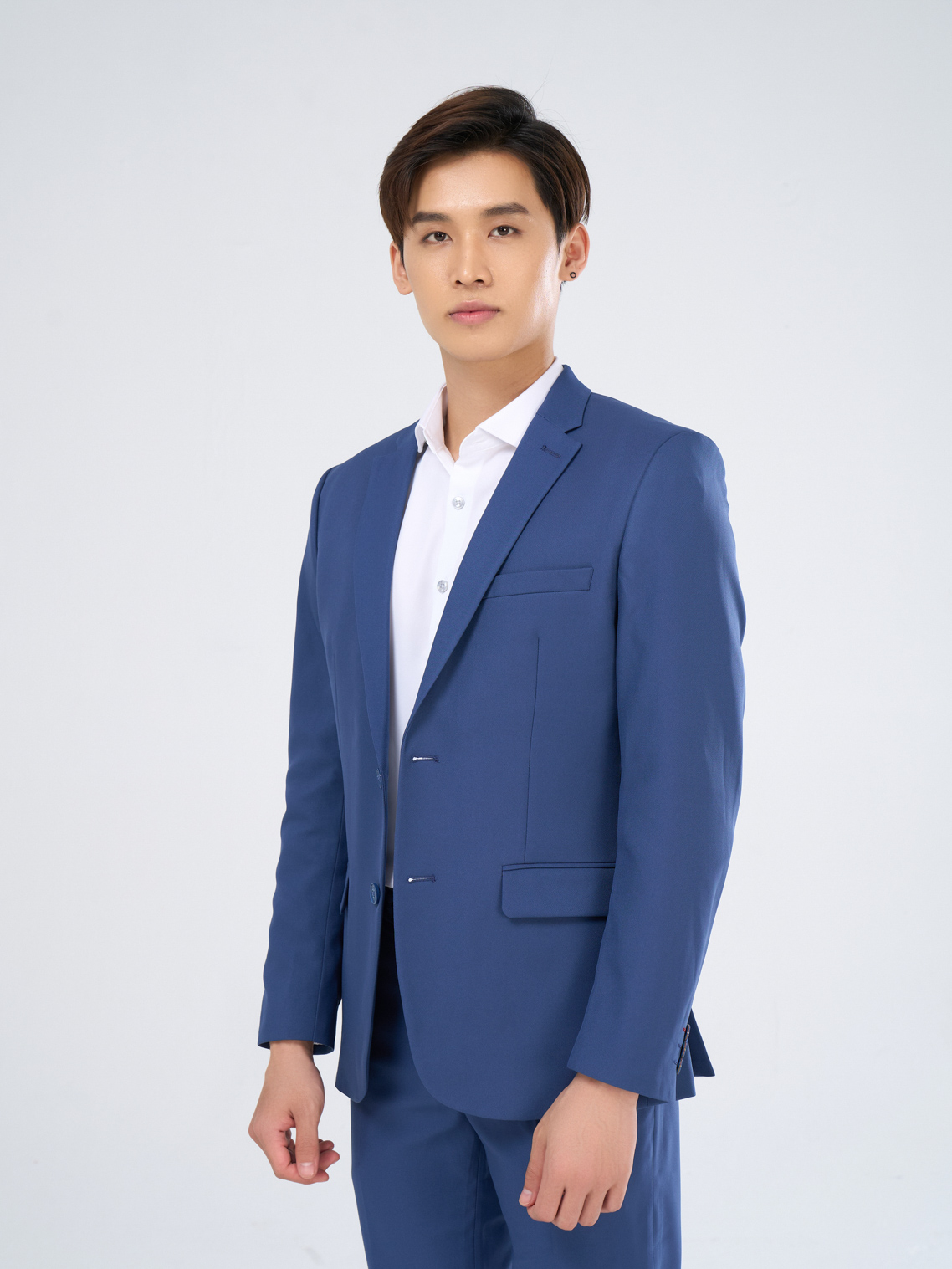 Cách phân biệt Vest  Suit  Blazer cho các quý ông