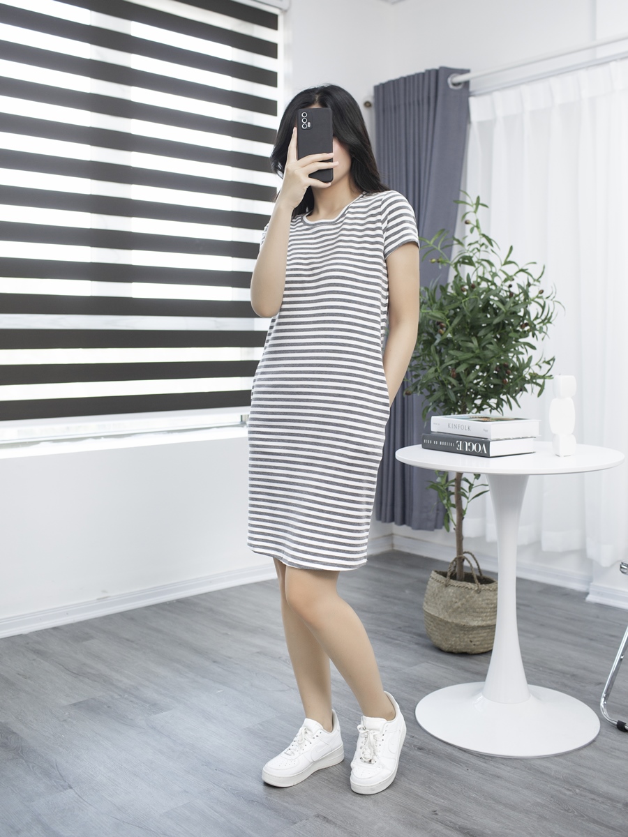 Váy xuông cotton kẻ ngang sọc đen trắng | Shopee Việt Nam