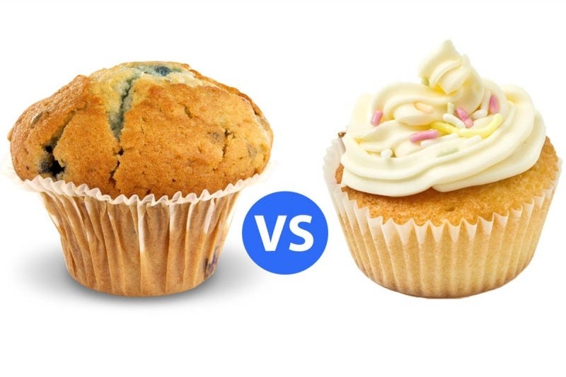 SỰ KHÁC NHAU GIỮA MUFFIN VÀ CUPCAKE? ĐÂU LÀ LOẠI BÁNH NGON HƠN?