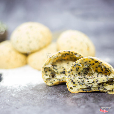 𝐁𝐚́𝐧𝐡 𝐦𝐢̀ 𝐦𝐨𝐜𝐡𝐢 𝐇𝐚̀𝐧 𝐐𝐮𝐨̂́𝐜