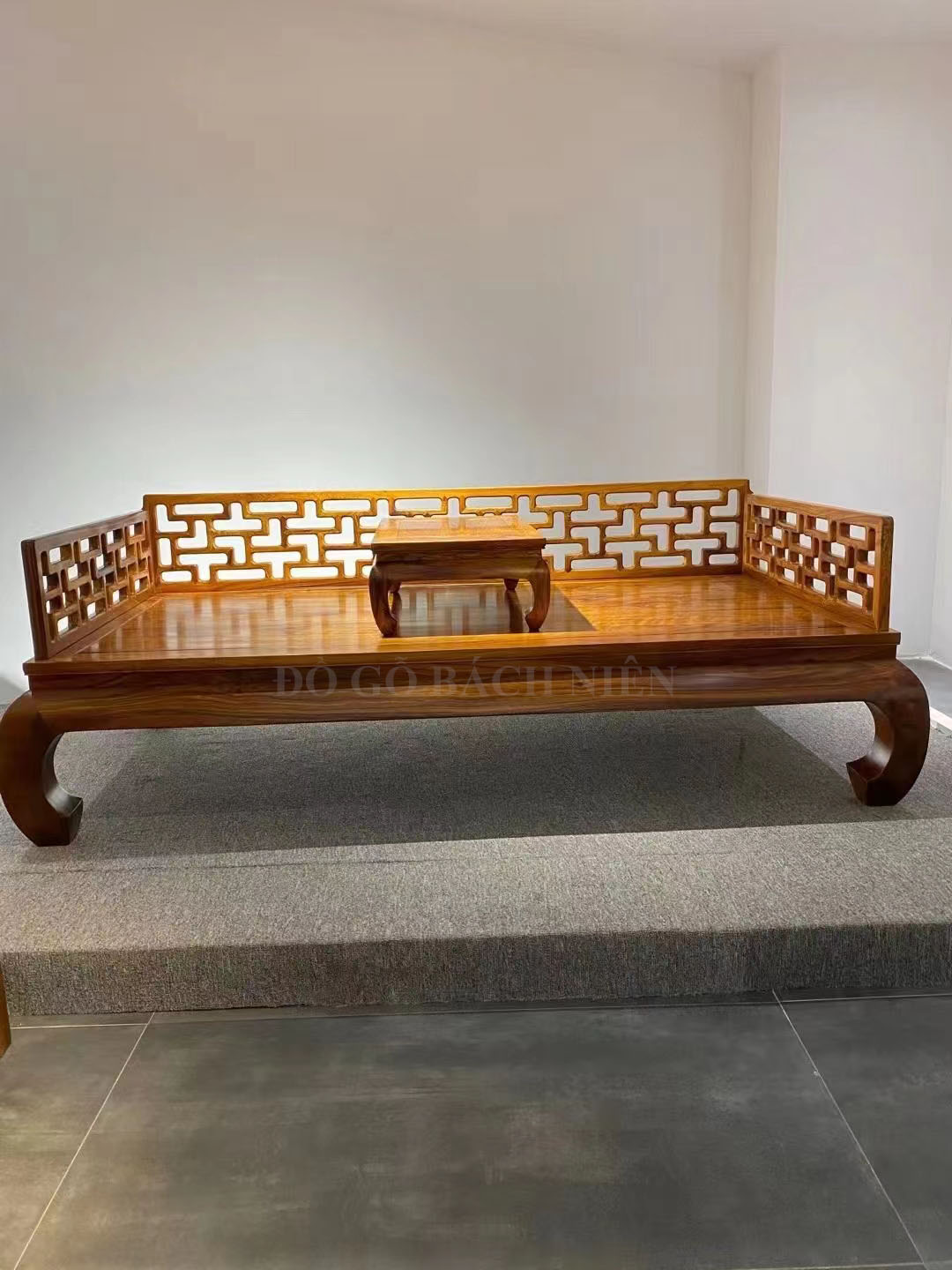 Sập Á Đông M09