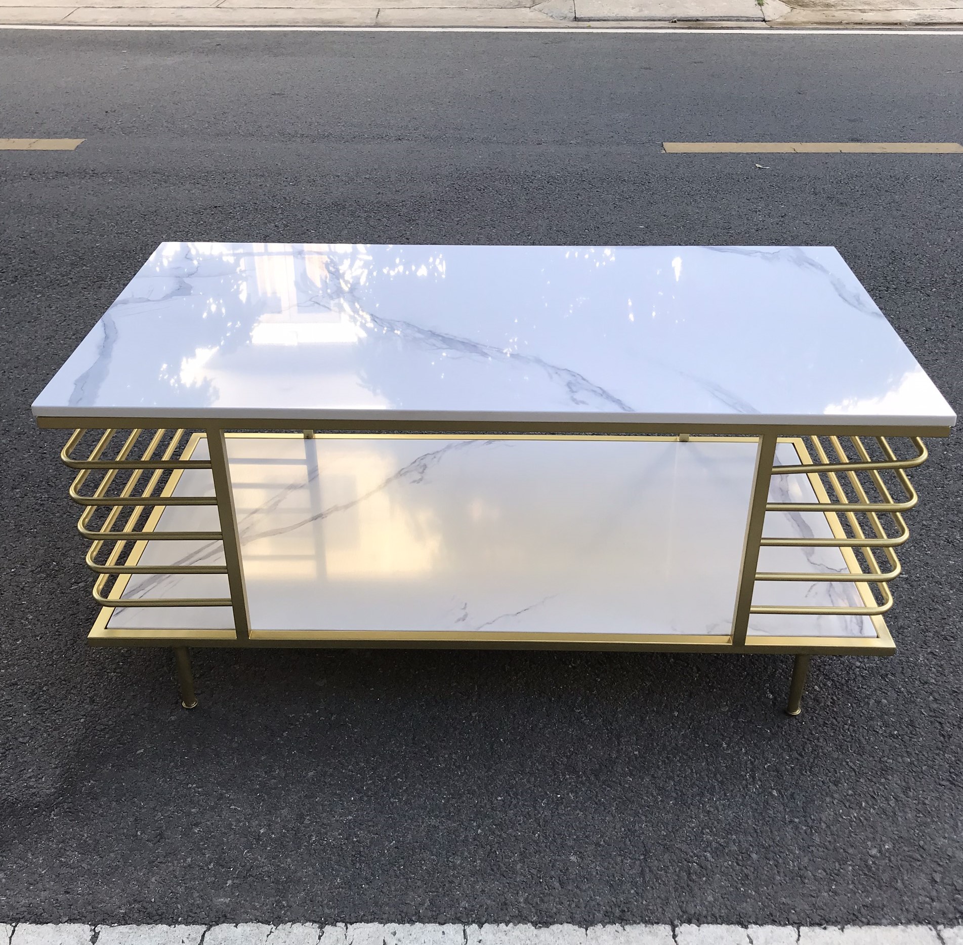 BÀN TRÀ MẶT ĐÁ CHÂN SẮT - BT97