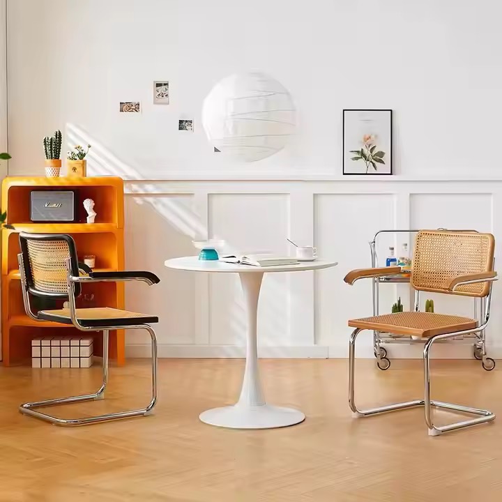 Ghế Inox Khung Gỗ Lưng Mây Có Tay GDM29