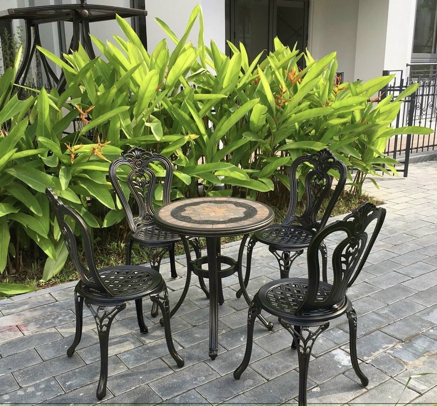 BÀN NGOÀI TRỜI - BV17