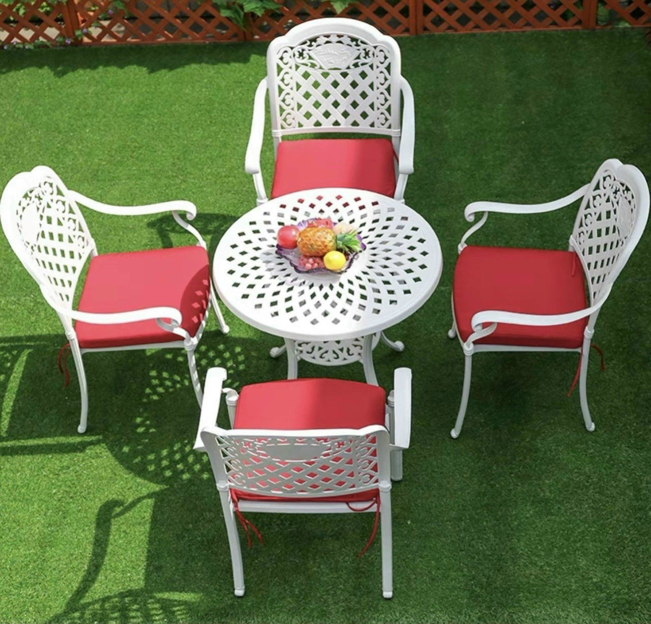 BỘ BÀN GHẾ SÂN VƯỜN 4 GHẾ