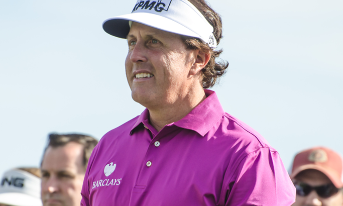 Cú đánh thất bại của bậc thầy cú đánh ngắn Phil Mickelson