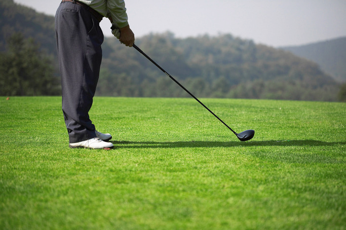 Người chơi golf nghiệp dư và chuyên nghiệp 