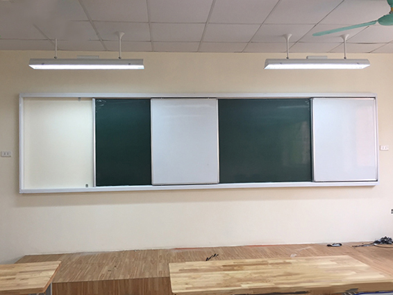 LĐ bảng trượt đa năng cho trường Phổ thông liên cấp Everest