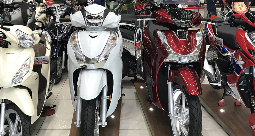 Hiếm hàng Honda SH loạn giá tăng đột biến tại Hà Nội  Báo Dân trí