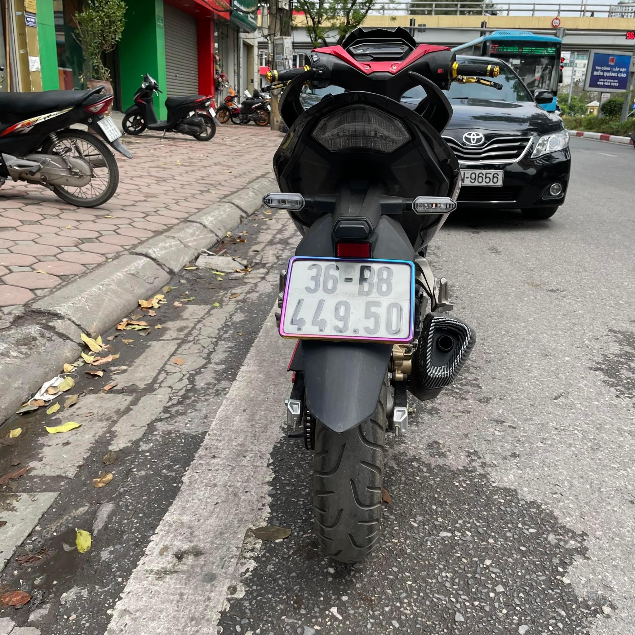Xe Honda cũ 15 năm zin 100 hét giá 80 triệu đồng có gì đặc