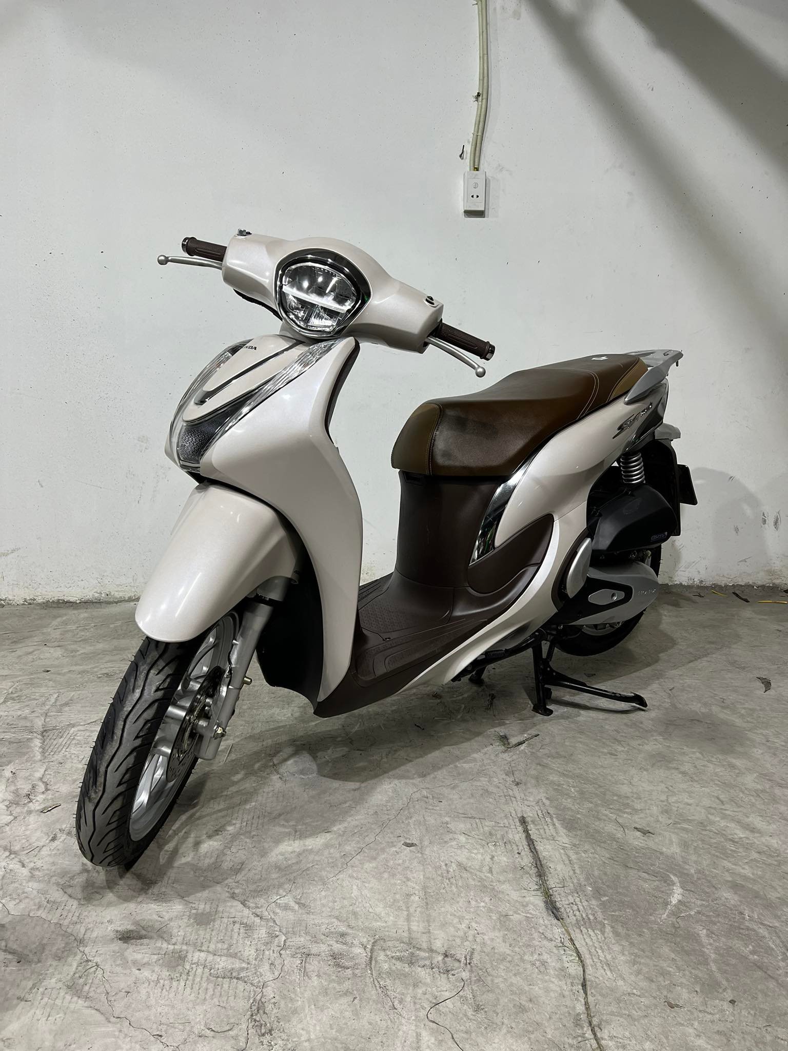 Giá xe Honda SH Mode 2021 bất ngờ giảm tại đại lý cơ hội tậu xe ngon cho  khách Việt đã tới