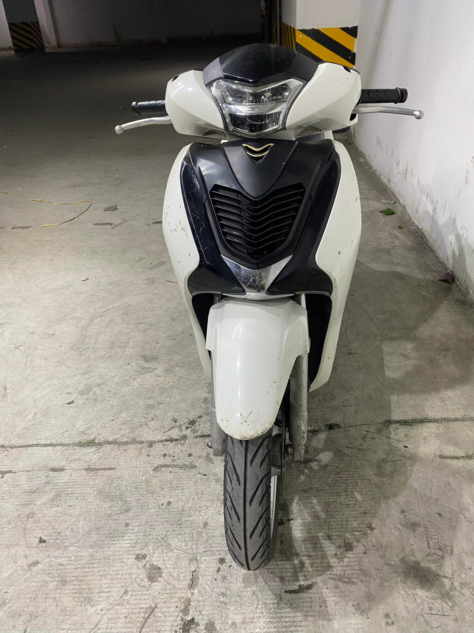 Mua Xe máy HONDA SH Việt Nam 125cc phom 2017 CBS 2016 cũ giá rẻ tại F88