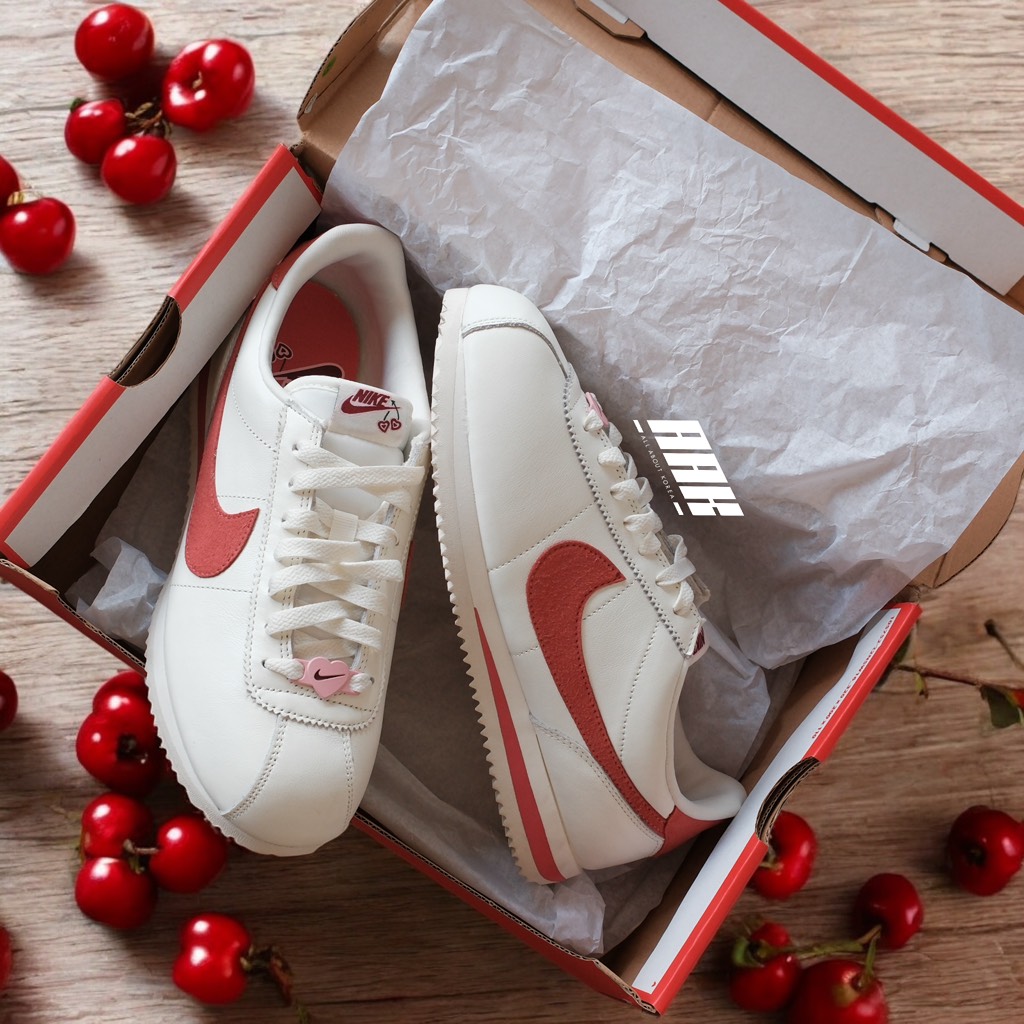 (WMNS) NIKE CORTEZ ‘VALENTINE'S DAY 2024’ (FZ5167-133)