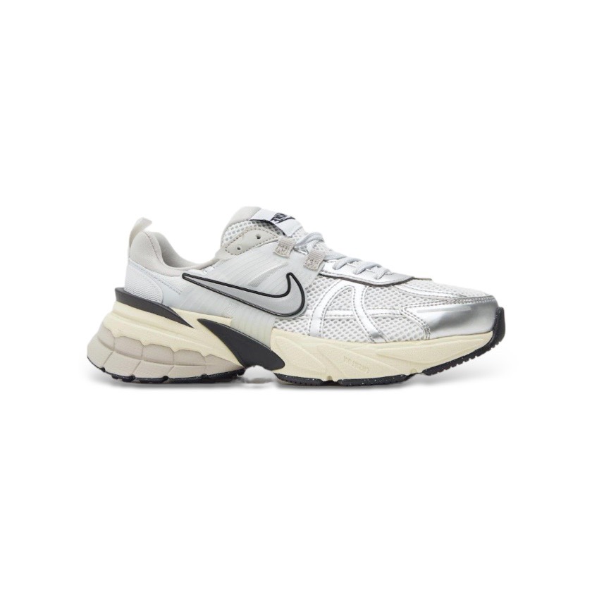 NIKE V2K RUN SUMMIT WHITE METALLIC SILVER (FD0736 100)