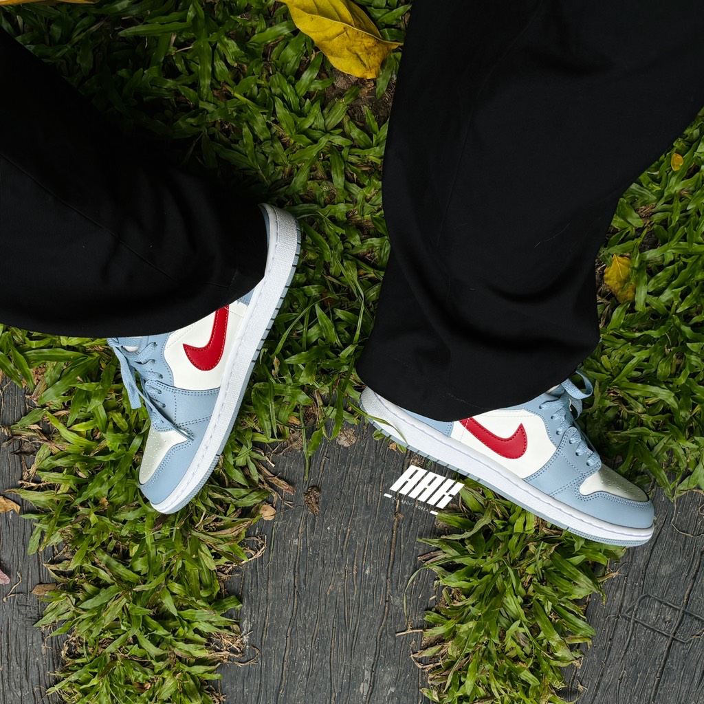 NIKE AIR JORDAN 1 LOW  "BLUE WHISPER"  (DC0774-164)
