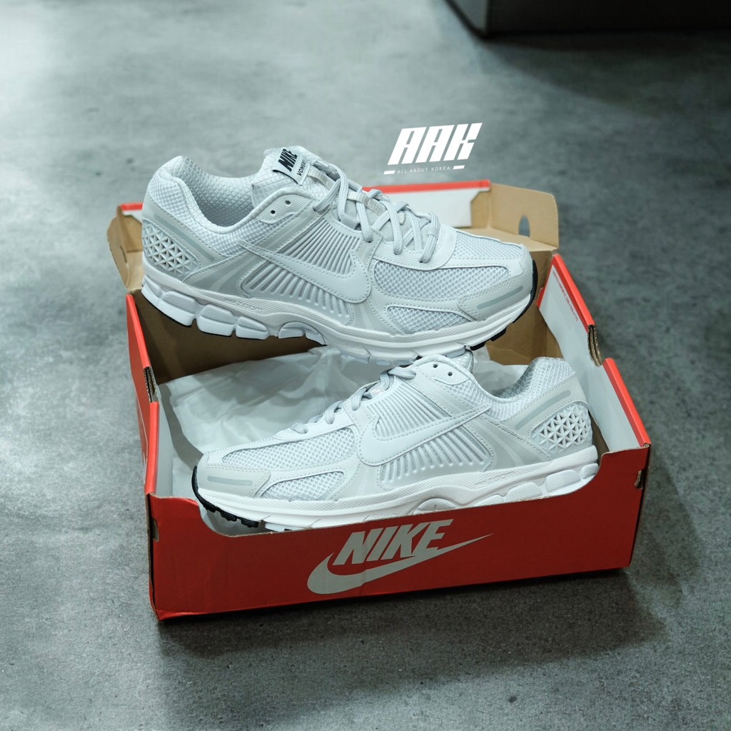 NIKE VOMERO 5 "VAST GREY " - (BV1358-001)