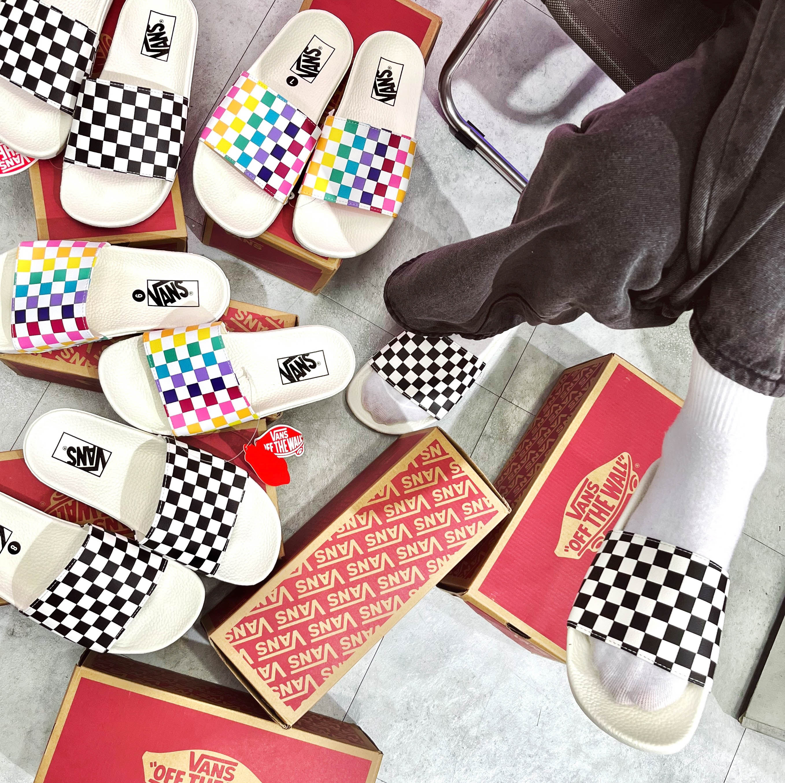 Checker shop van slides