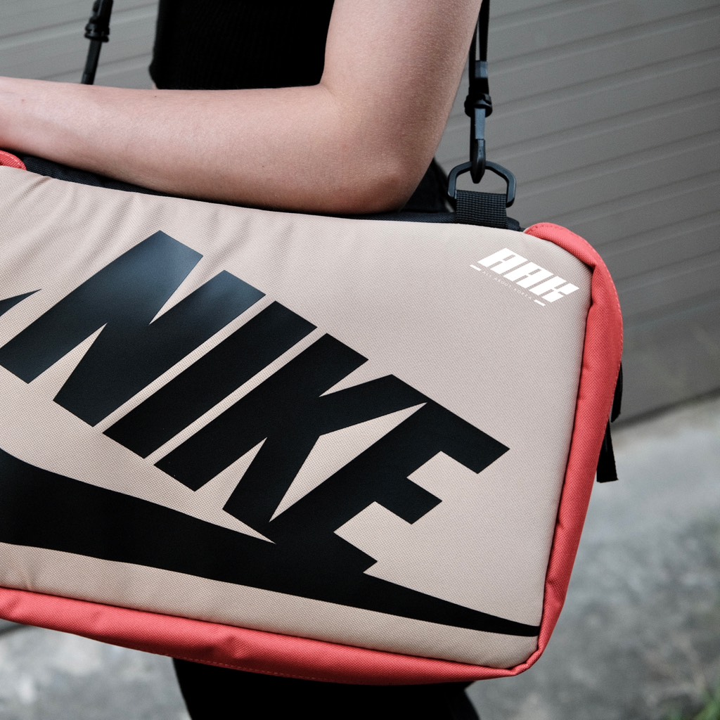 NIKE SHOES BOX BAG - BEIGE