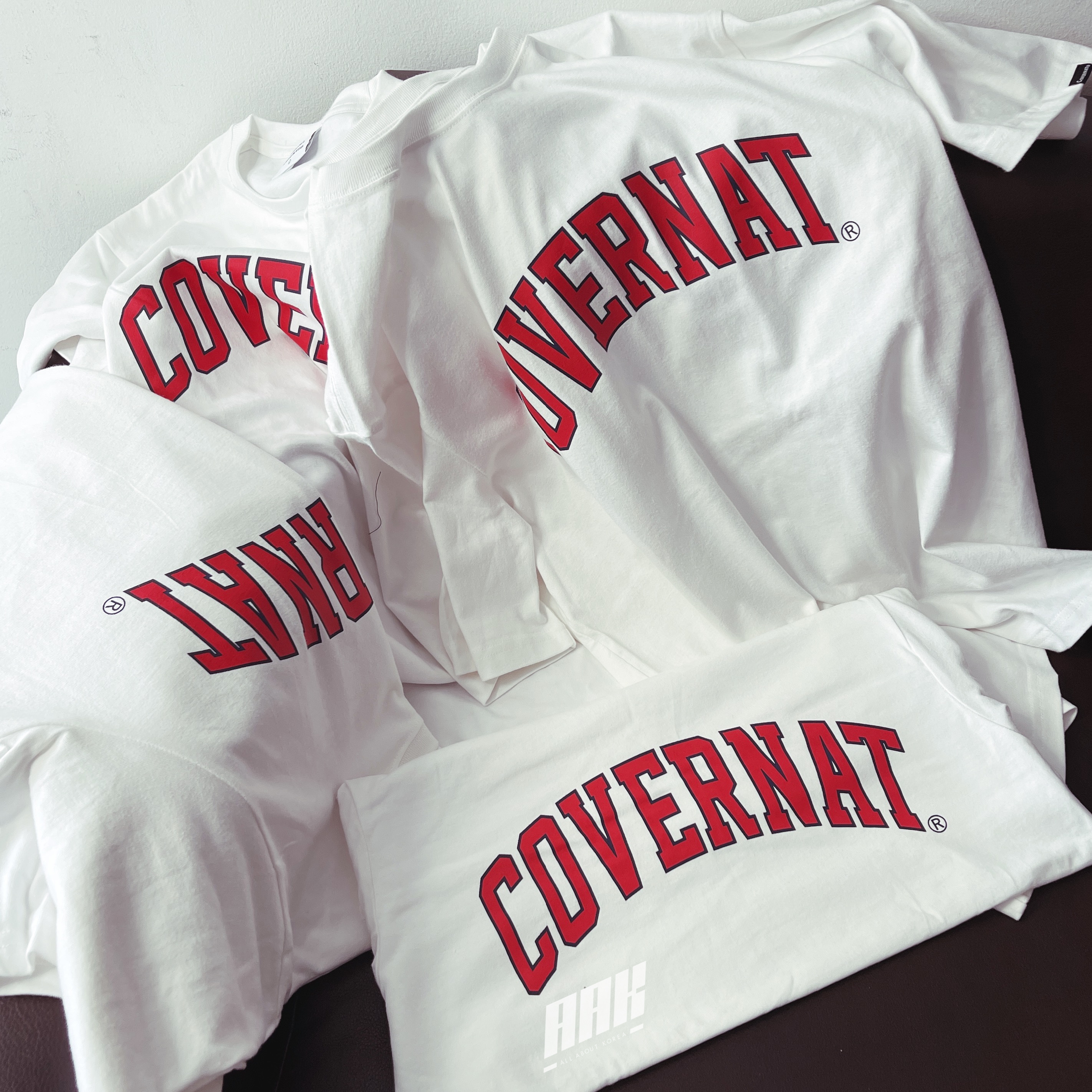 COVERNAT ARCH LOGO T-SHIRTS WHITE