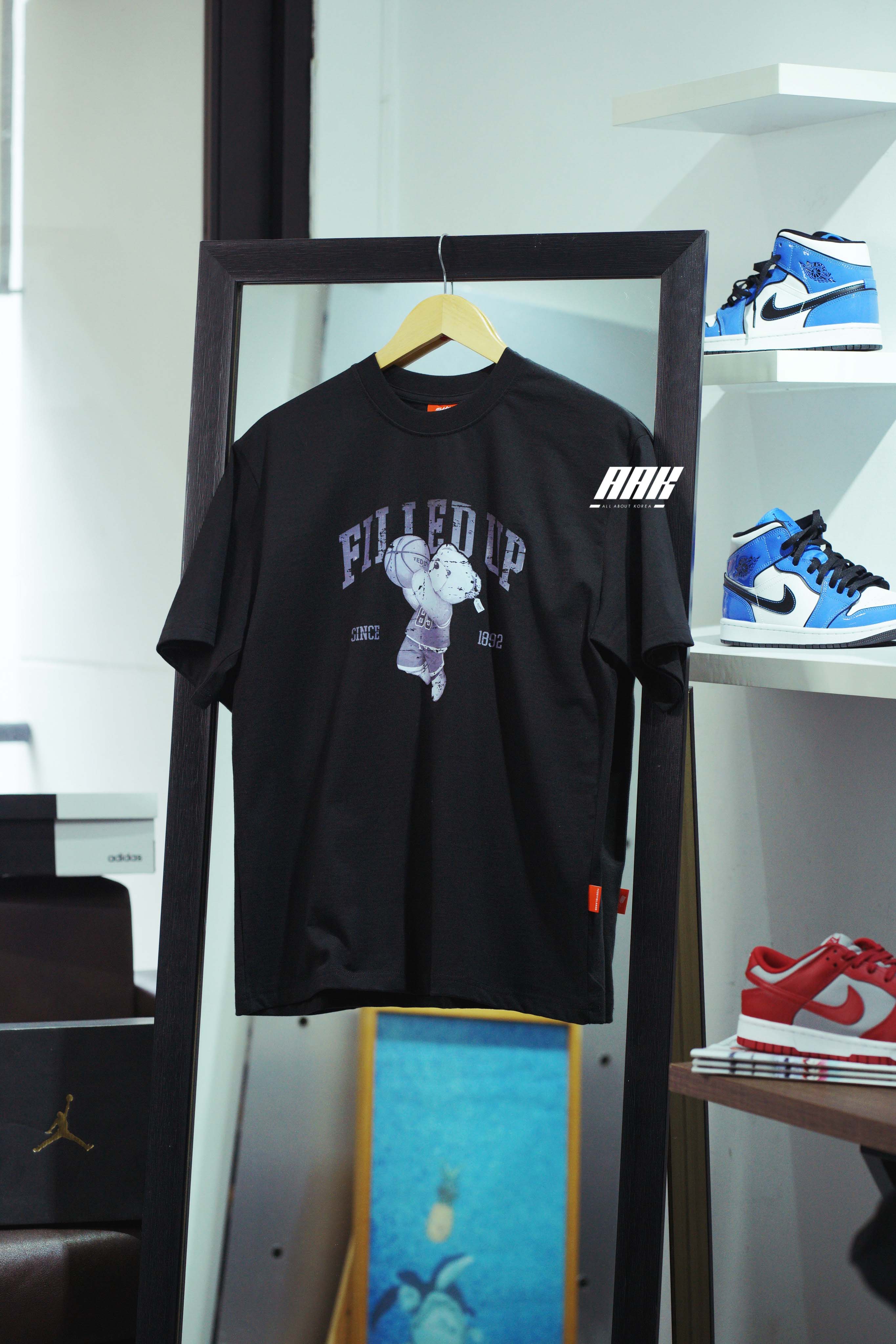 TEDDY ISLAND TEE - MONO BASKETBALL (21FW_10) - BLACK
