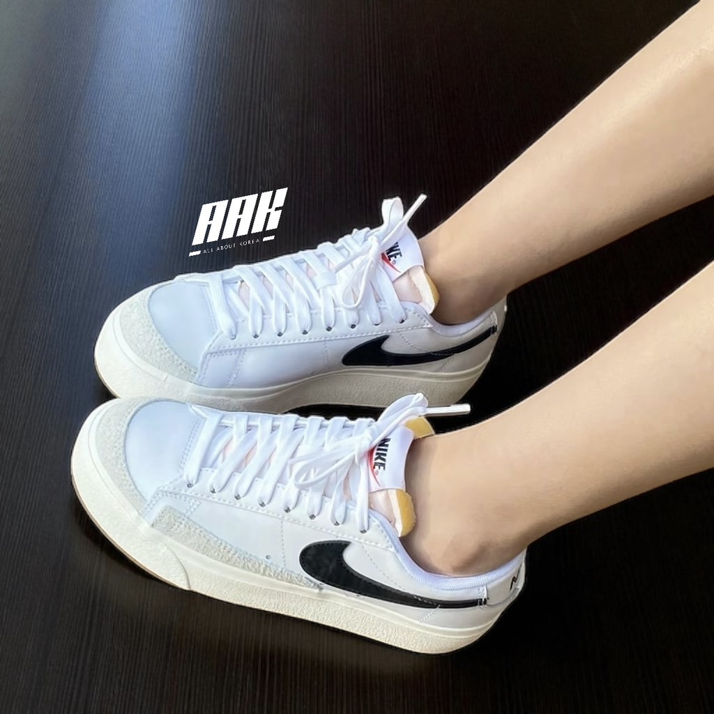 NIKE BLAZER LOW PLATFORM – White/Black (DJ0292 101)