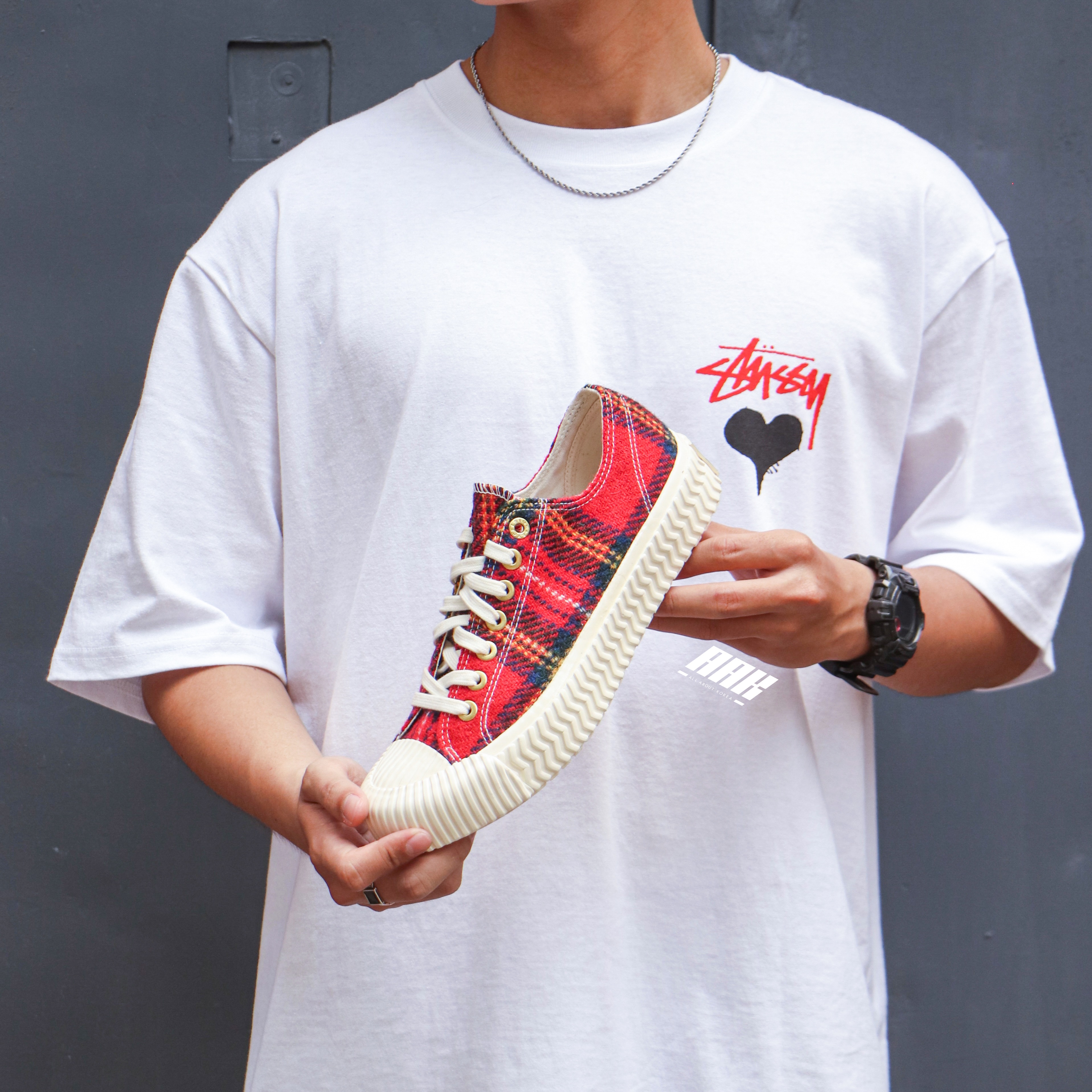 STUSSY STOCK HEART TEE