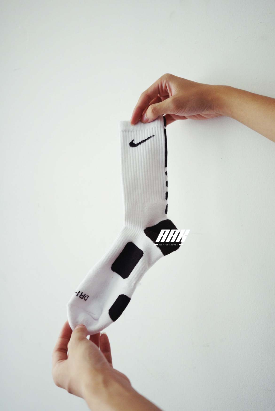 NIKE DRI-FIT SPORT SOCKS