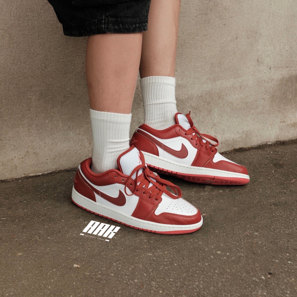 NIKE AIR JORDAN 1 LOW SE  "WHITE DUNE RED"  (FJ3459 160)