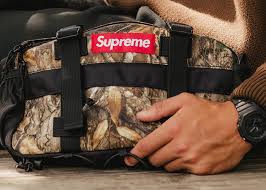 SUPREME WAISTBAG SS 2019 FW