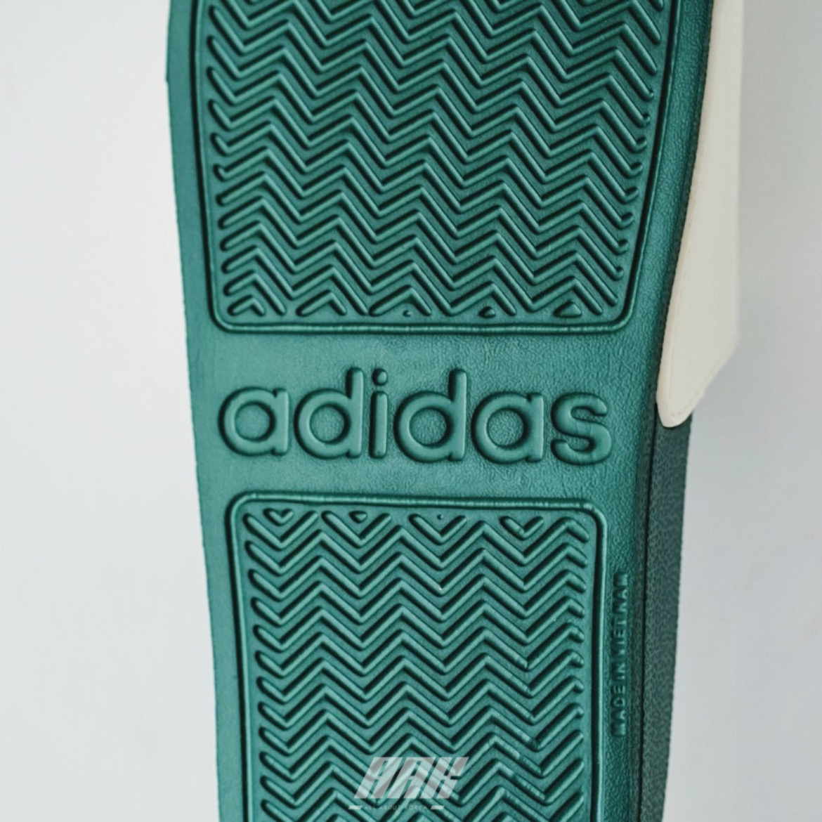 ADIDAS ADILETTE COMFORT GREEN - SHOWER - GW8749