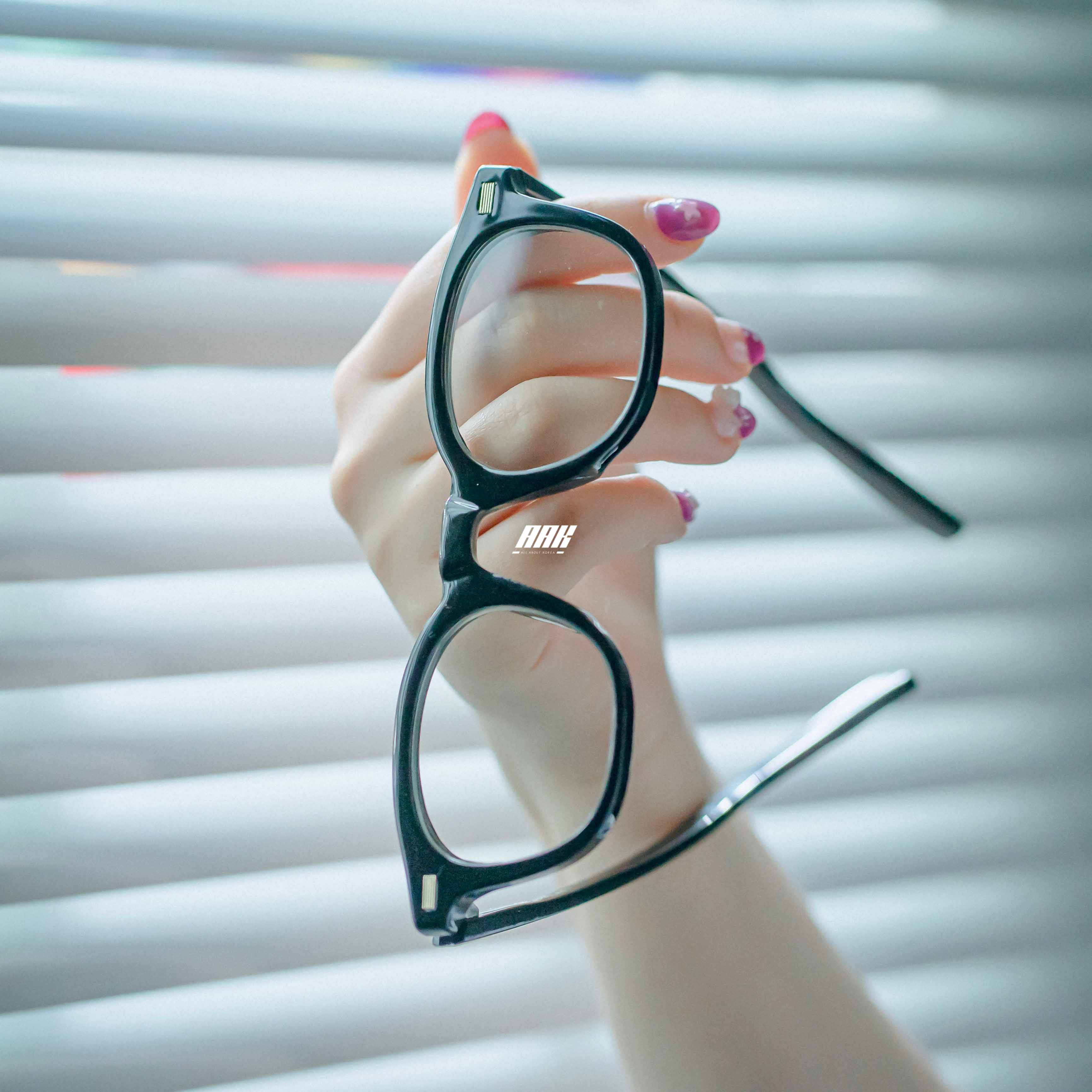 One Brilliant 'Mia' Glasses -  53744717154 C1