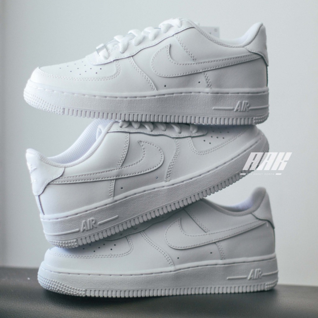 NIKE AIR FORCE 1 07 LOW WHITE