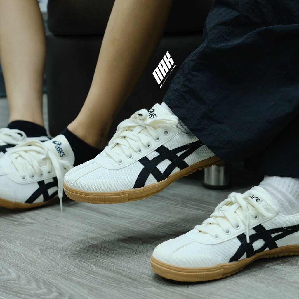 ASICS TSG-110 (1203A516 100)