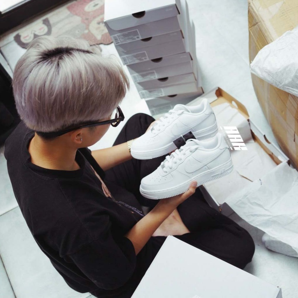 NIKE AIR FORCE 1 07 LOW WHITE