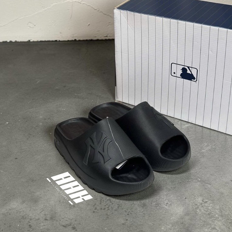 MLB Skipper New York Yankees Black (3ALPS0153-50BKS)