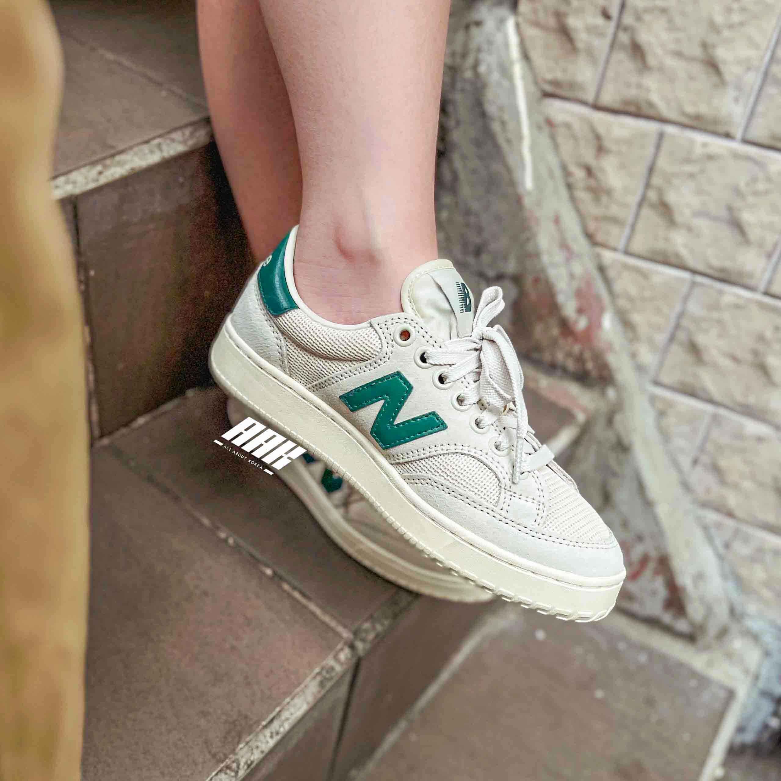 NEW BALANCE PRO COURT