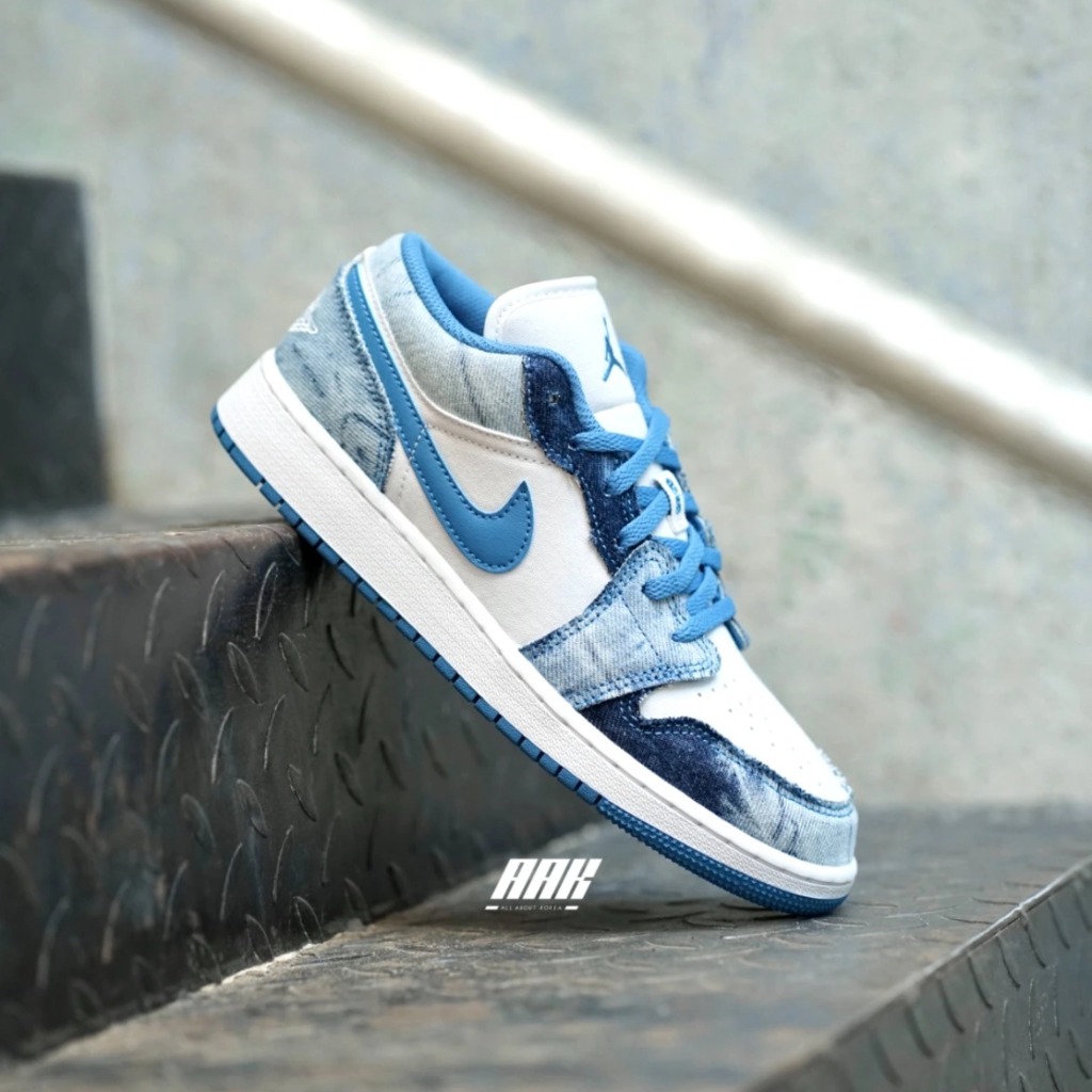 NIKE AIR JORDAN 1 LOW WASHED DENIM - DM8947 100