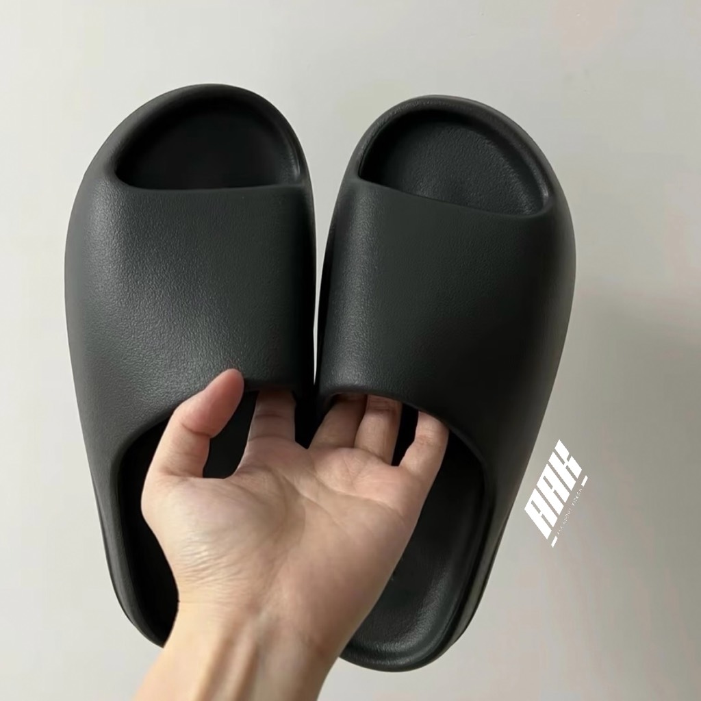 YZY YS-01 / BLACK