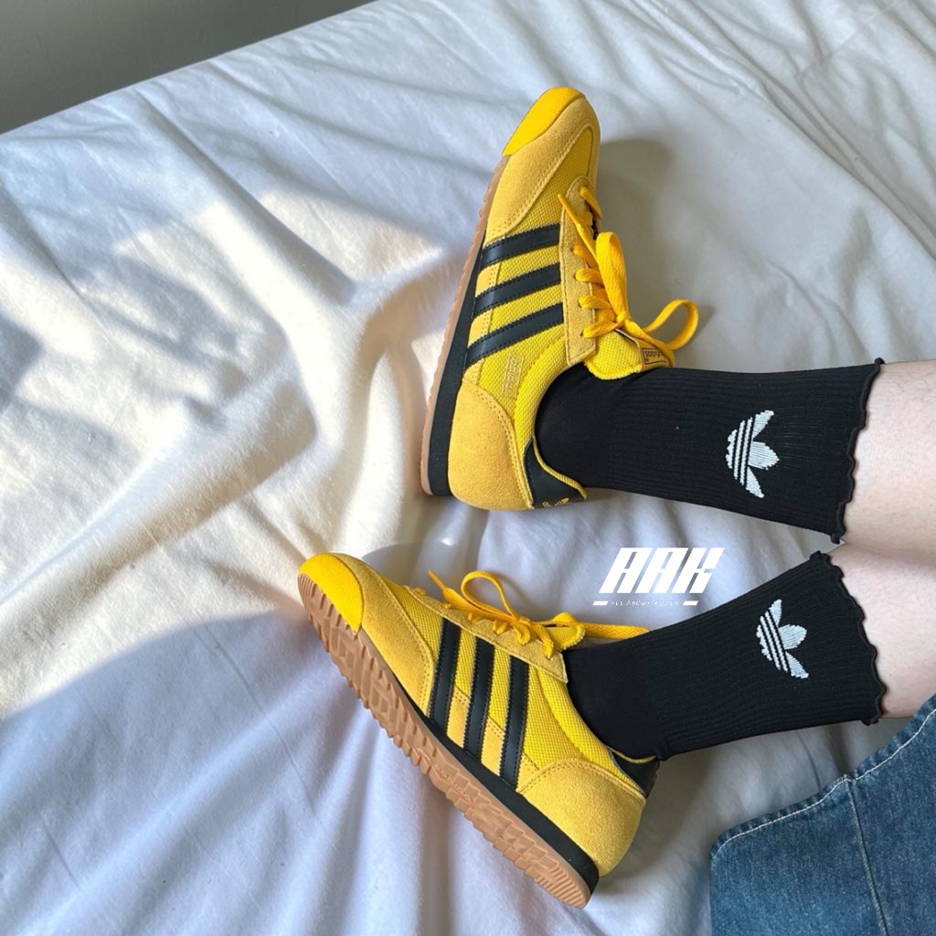 Adidas R71 Sneakers "Crew Yellow" (JQ2577)