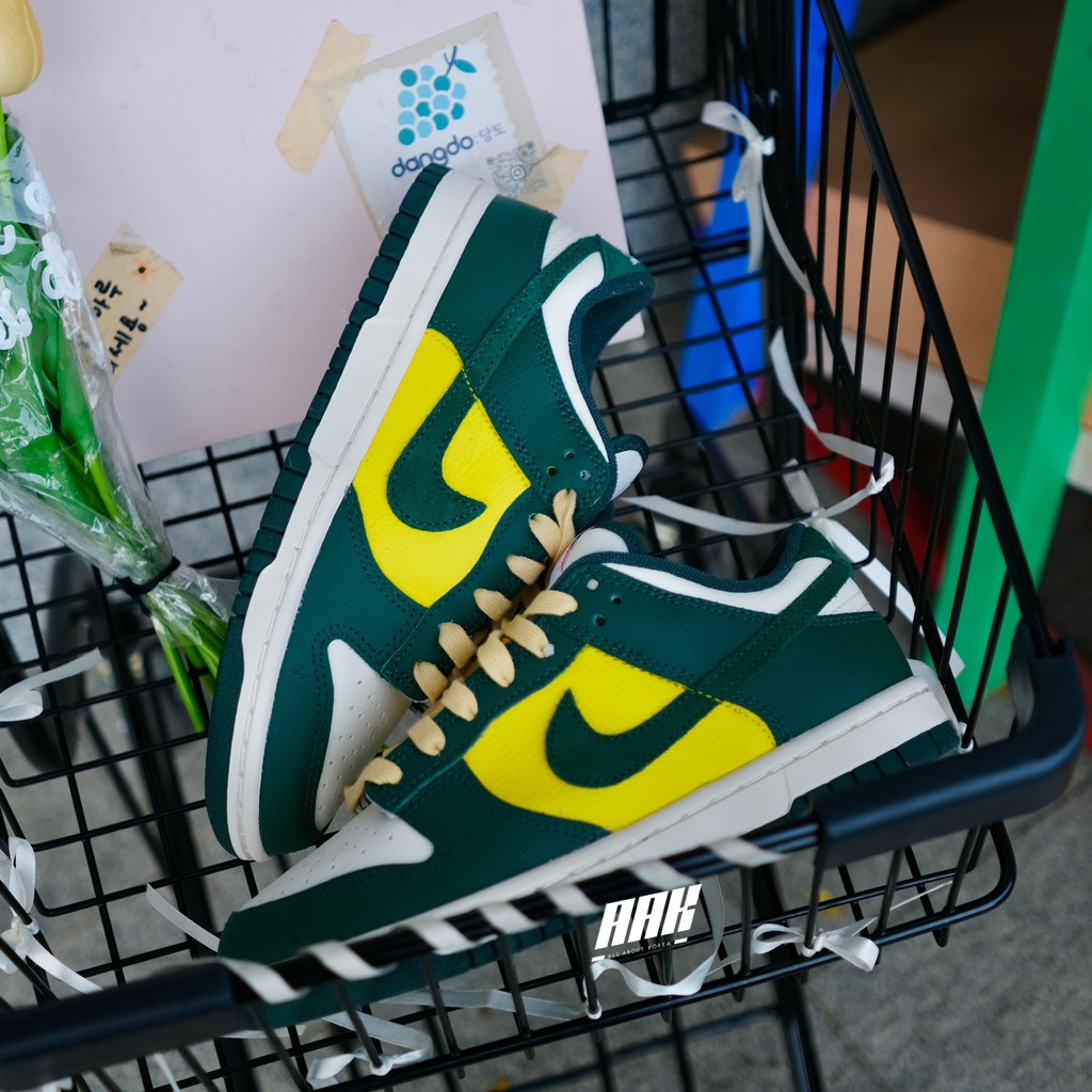 NIKE DUNK LOW SE 'NOBLE GREEN' - (FD0350 133)