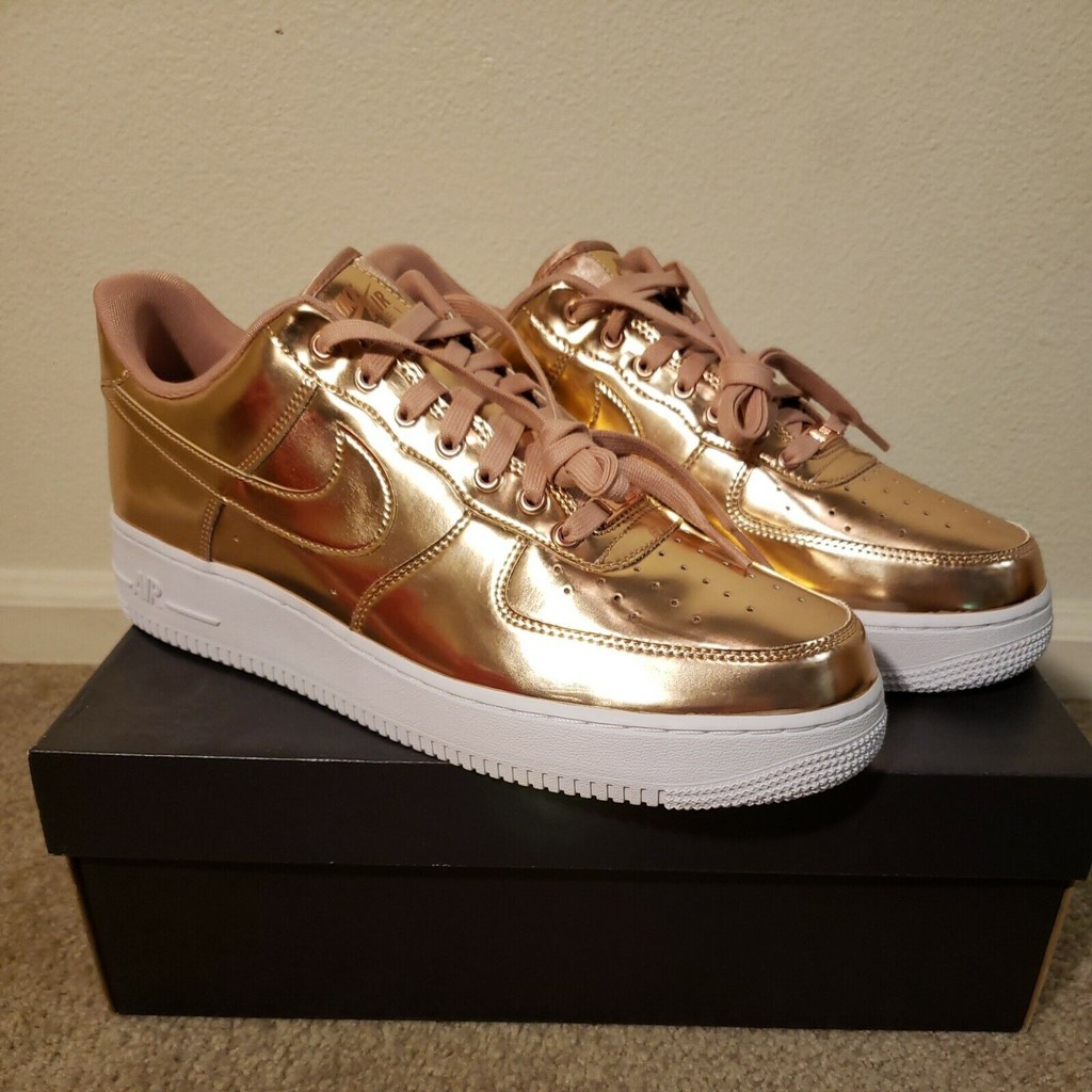 NIKE AIR FORCE 1 SP ROSE METALLIC GOLD CQ6566 900